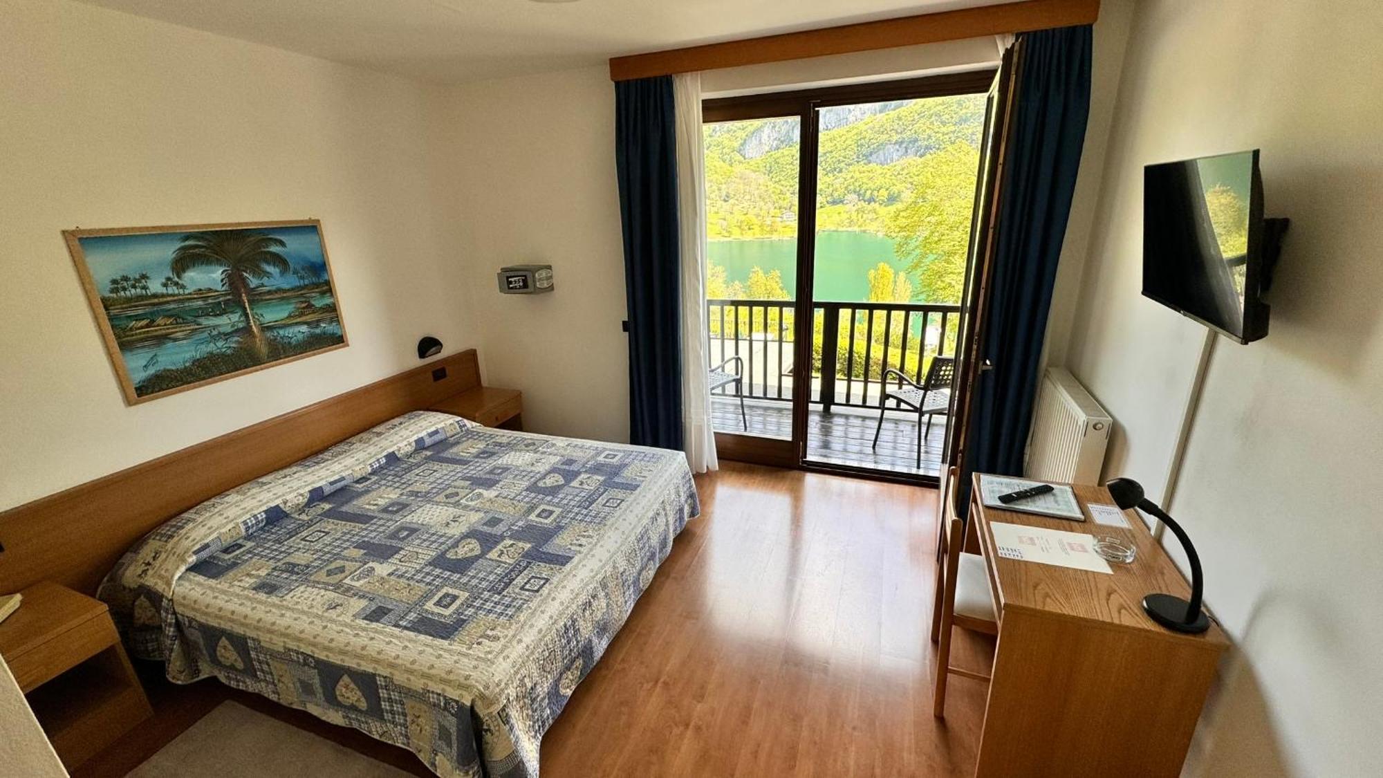 Albergo Stella Alpina Tenno Esterno foto
