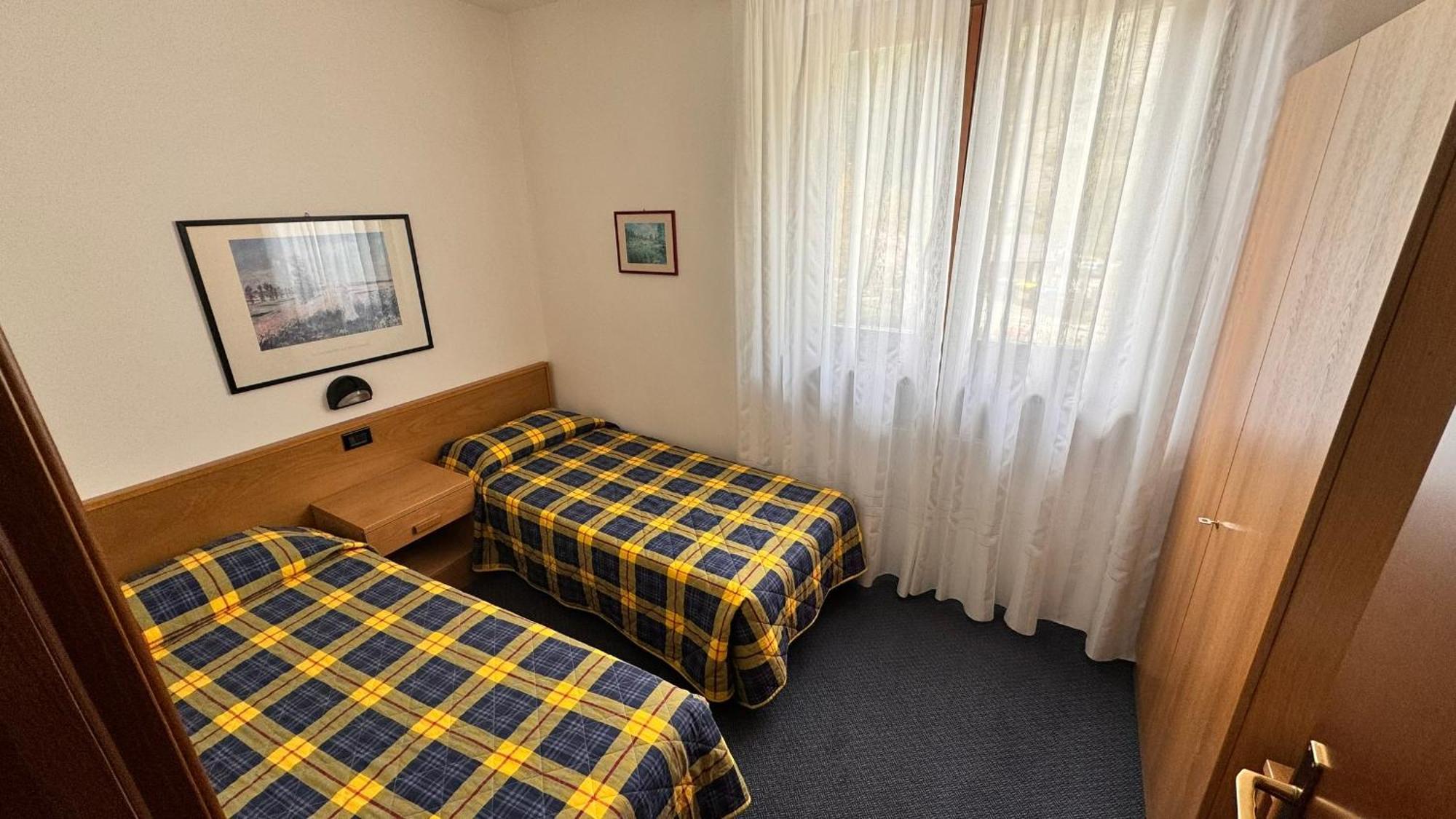 Albergo Stella Alpina Tenno Esterno foto