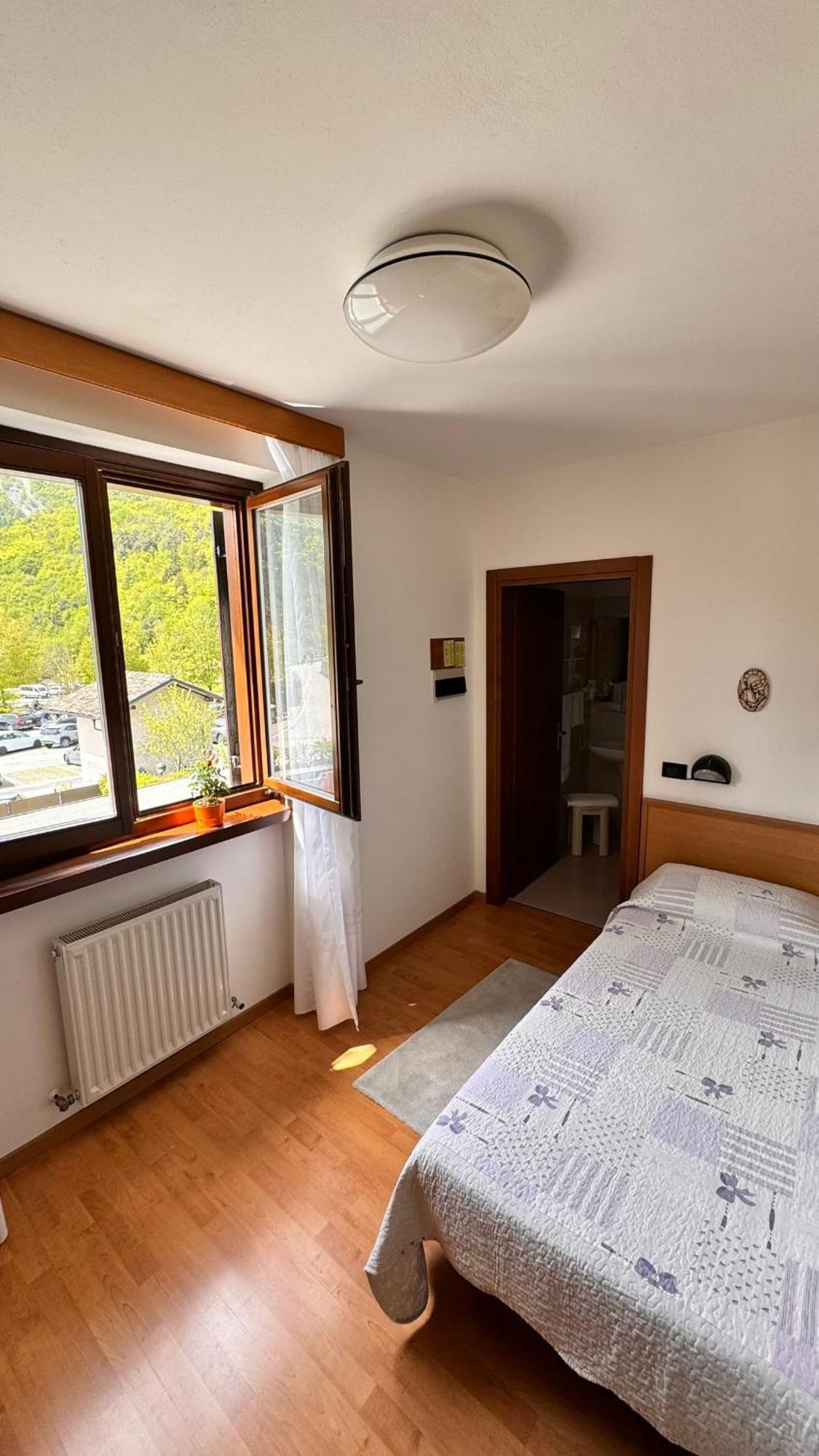 Albergo Stella Alpina Tenno Esterno foto