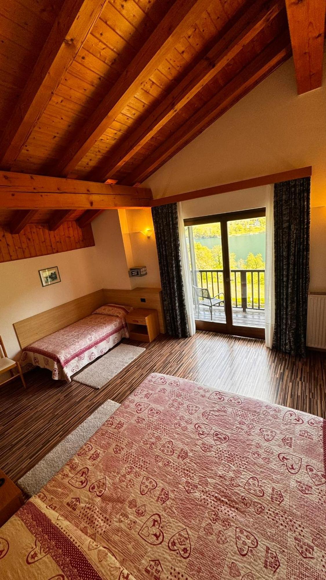 Albergo Stella Alpina Tenno Esterno foto